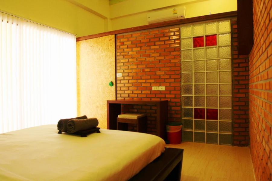 Smile House Guesthouse Chiang Mai Rum bild